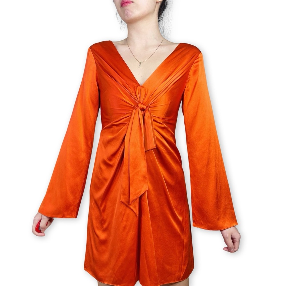 Cinq à Sept Caelan Knot Front Silk Dress in Tangerine Orange Size 00 - Picture 13 of 16